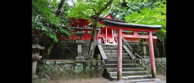 京都木津川市白山神社(岩船寺)