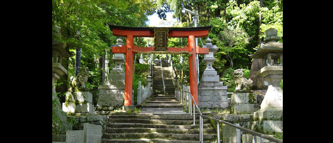 京都綴喜郡玉津岡神社